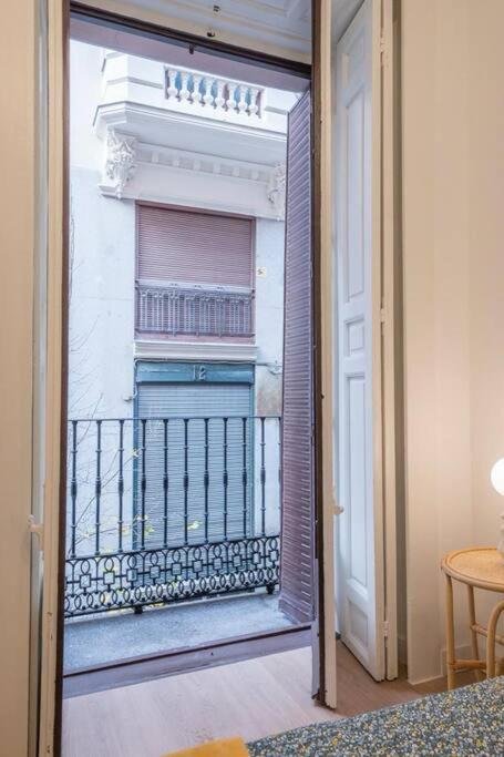 Apartamento De Lujo En Gran Via Daire Madrid Dış mekan fotoğraf