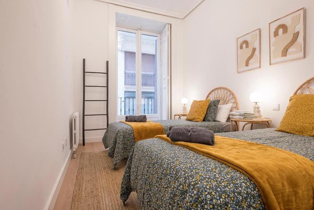 Apartamento De Lujo En Gran Via Daire Madrid Dış mekan fotoğraf